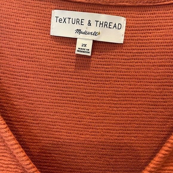 EUC Texture & Thread Madewell Orange Rust V Neck Size 2X - Picture 4 of 6